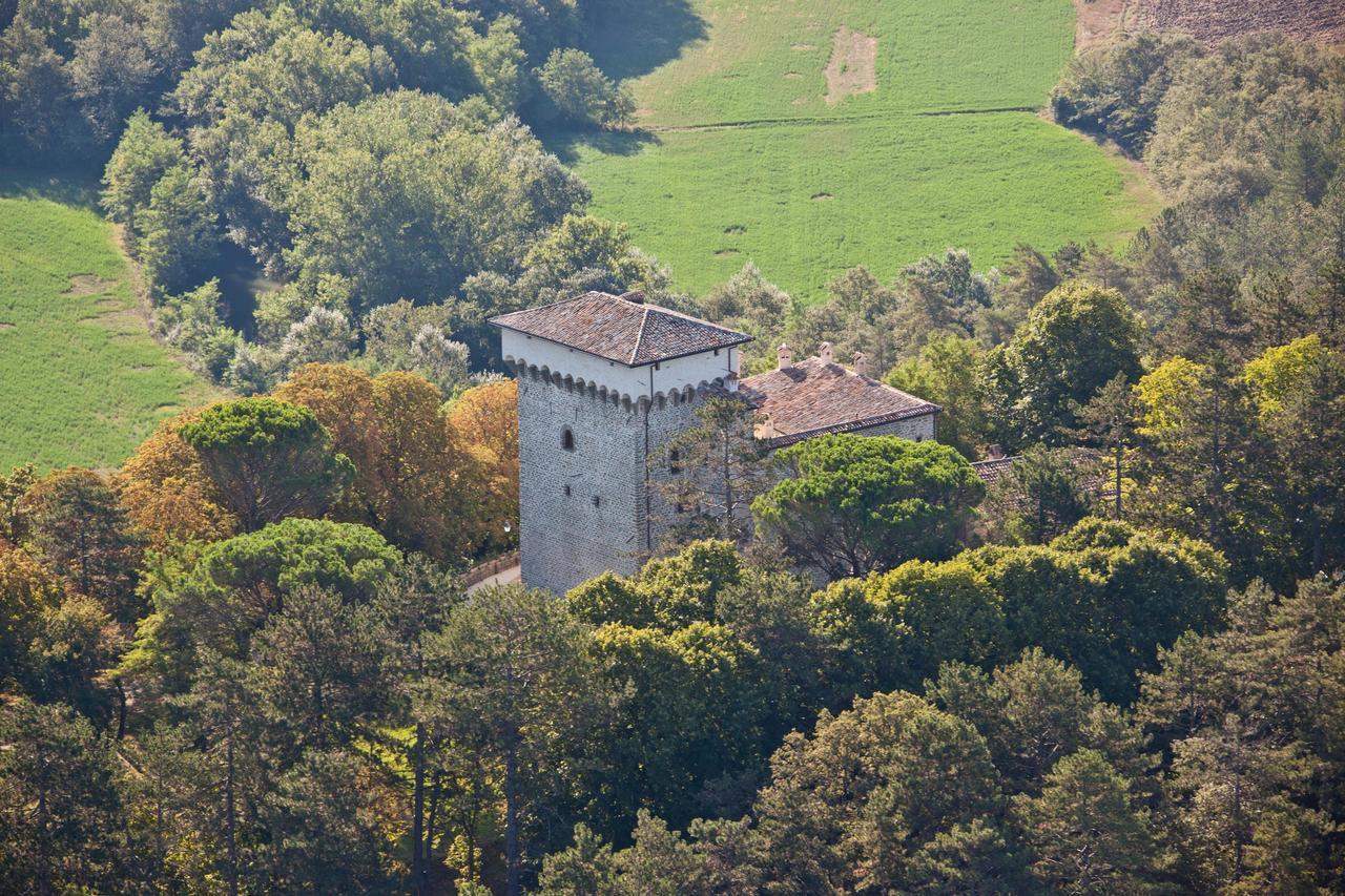 בית הארחה Carbonesca 	Castello Di Magrano מראה חיצוני תמונה